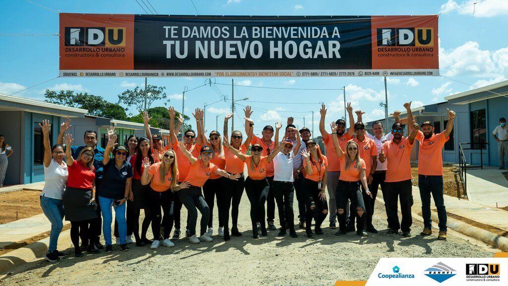 Desarrollo Urbano ya entregó proyecto Lomas del Valle para 48 familias de Pérez Zeledón